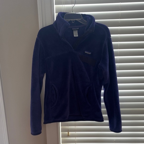 Patagonia Jackets & Blazers - Patagonia Deep Purple Fleece Jacket